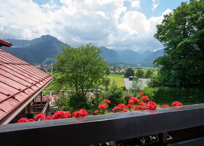 Ferienwohnungen Alpentraum - Landhaus Gutermann Oberstdorf